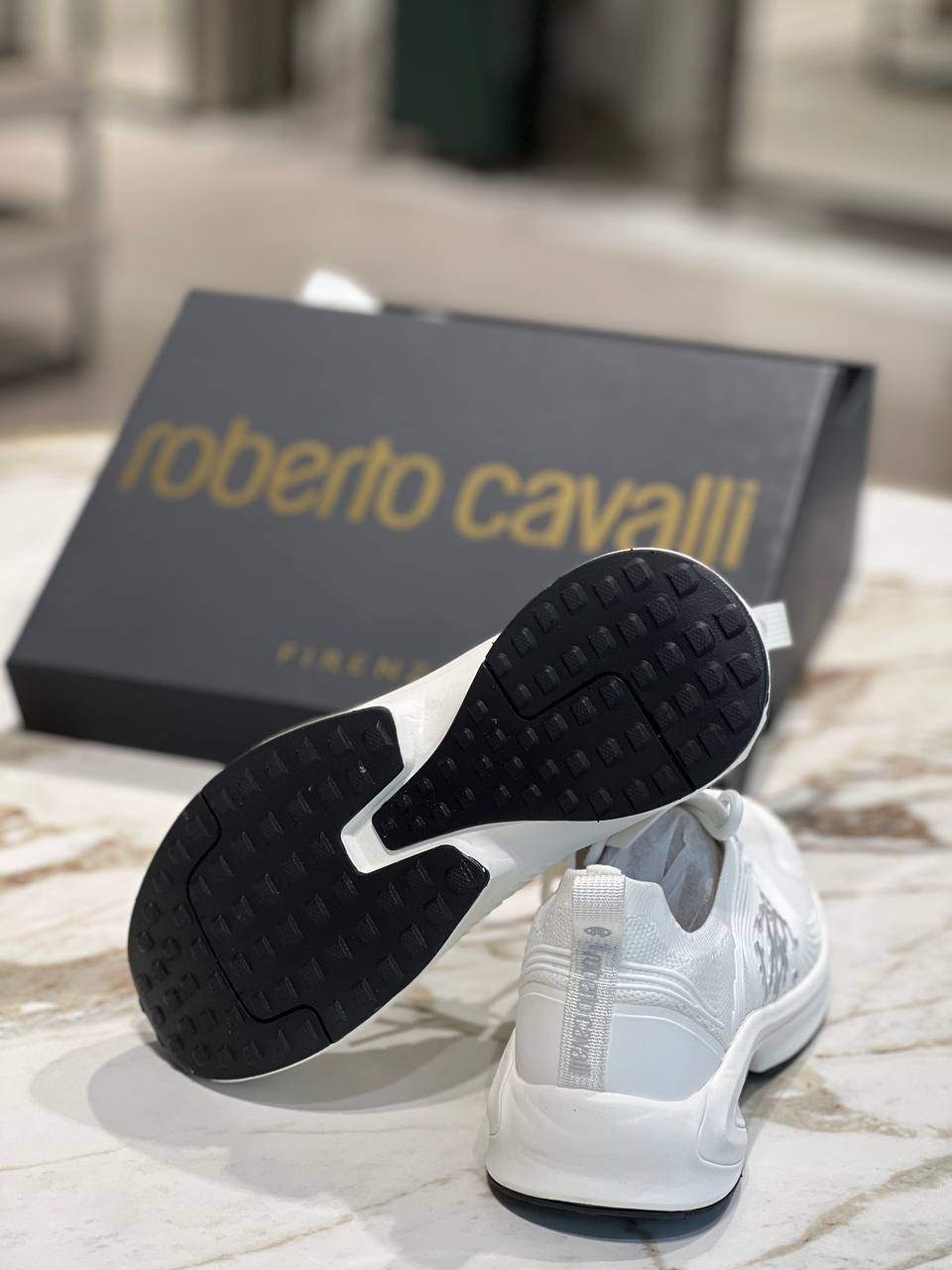 Roberto Cavalli Outlets 4701