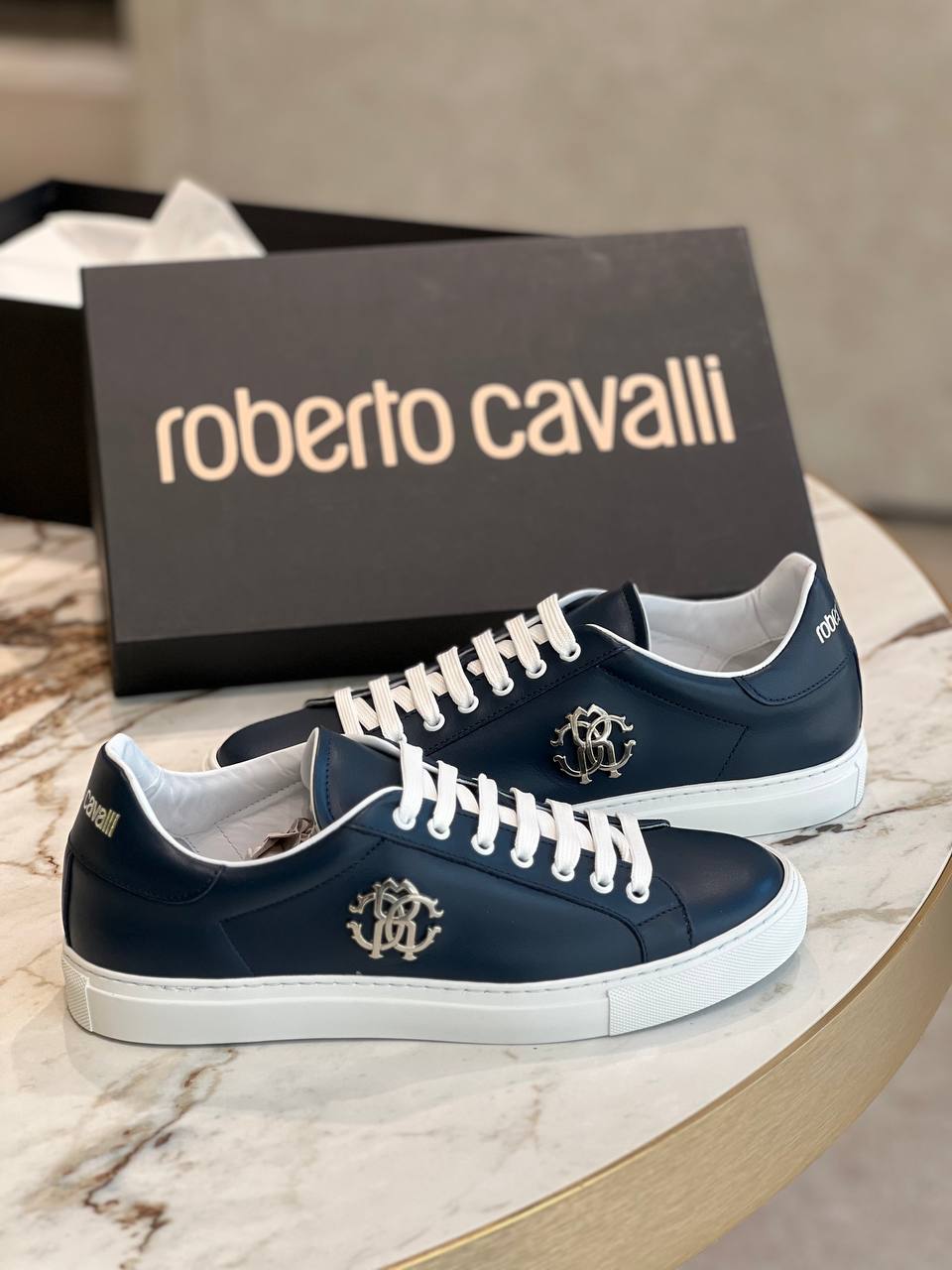 Roberto Cavalli Outlets 5767