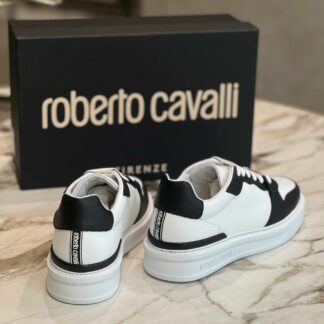 Roberto Cavalli Outlets 5919