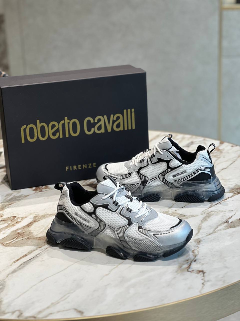 Roberto Cavalli Outlets 5945
