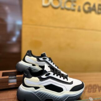 Dolce & Gabbana Outlets 70371