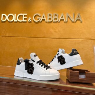 Dolce & Gabbana Outlets 70397