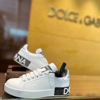 Dolce & Gabbana Outlets 70530