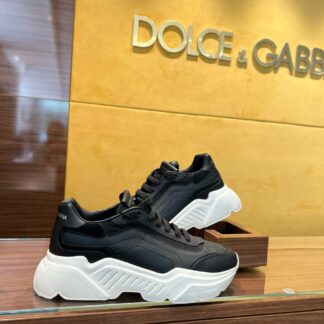 Dolce & Gabbana Outlets 71822