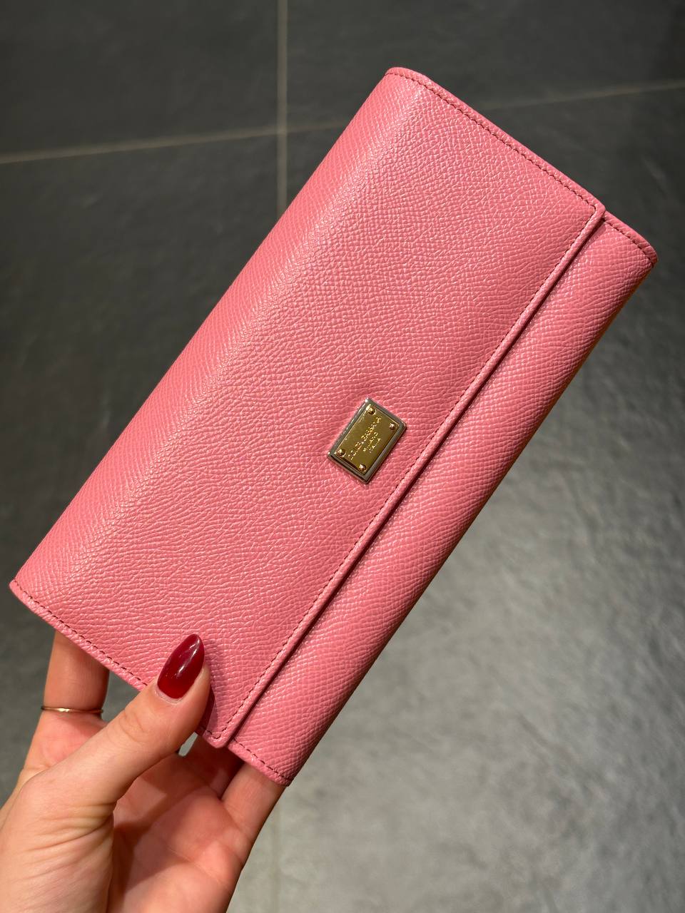 DOLCE & GABBANA OUTLETS 144483