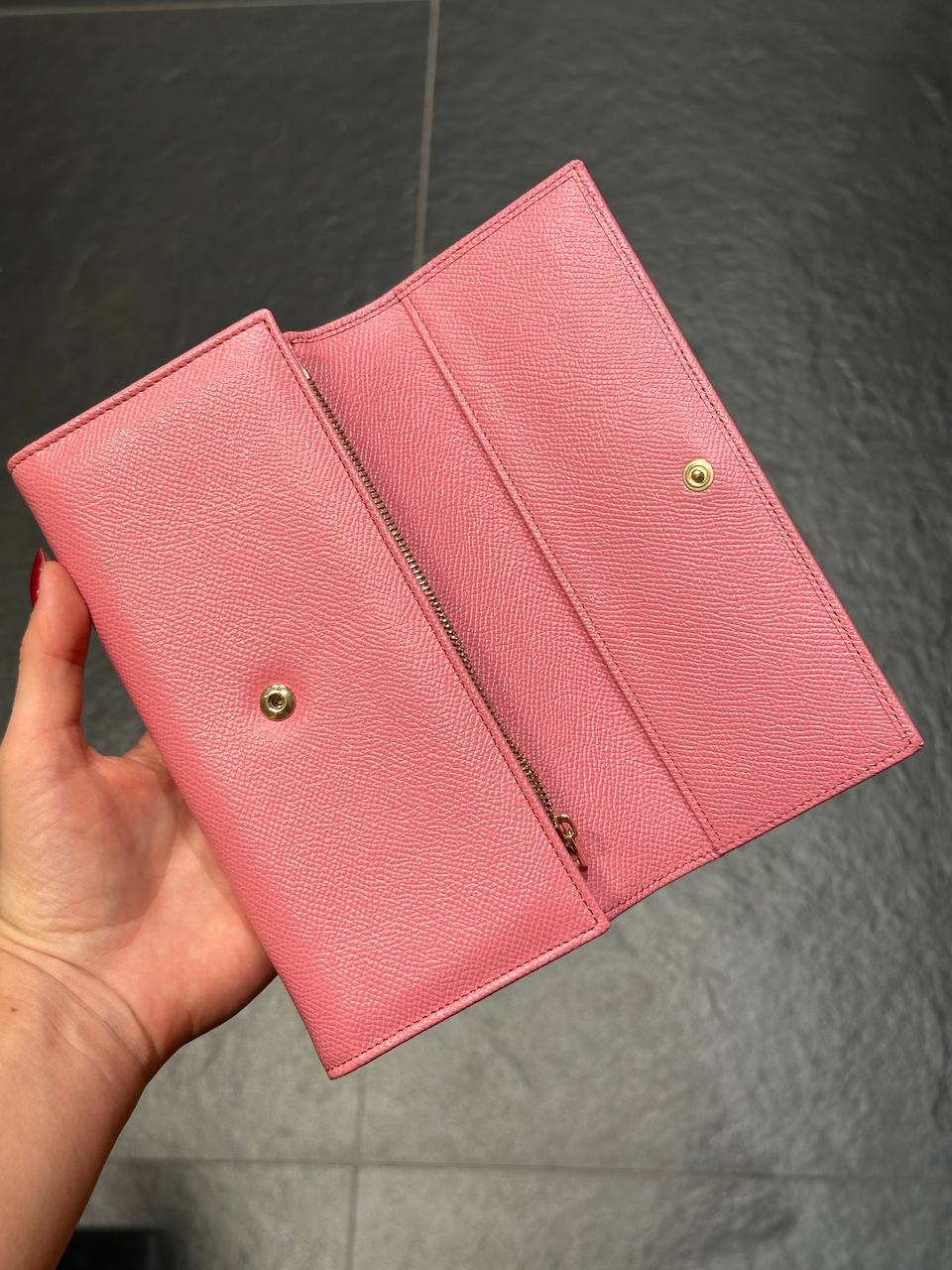 DOLCE & GABBANA OUTLETS 144486