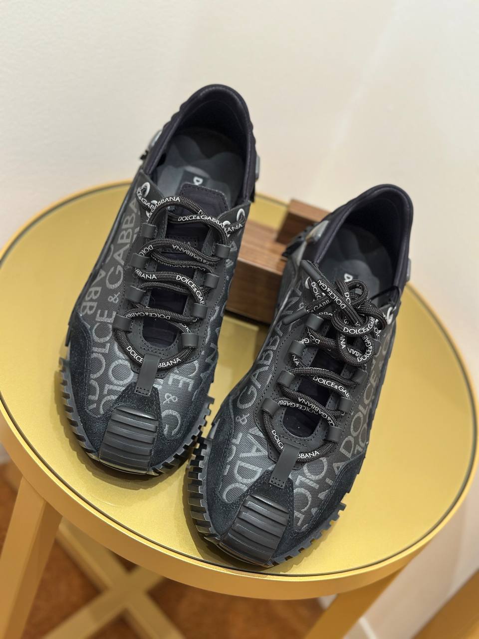 DOLCE & GABBANA OUTLETS 144540