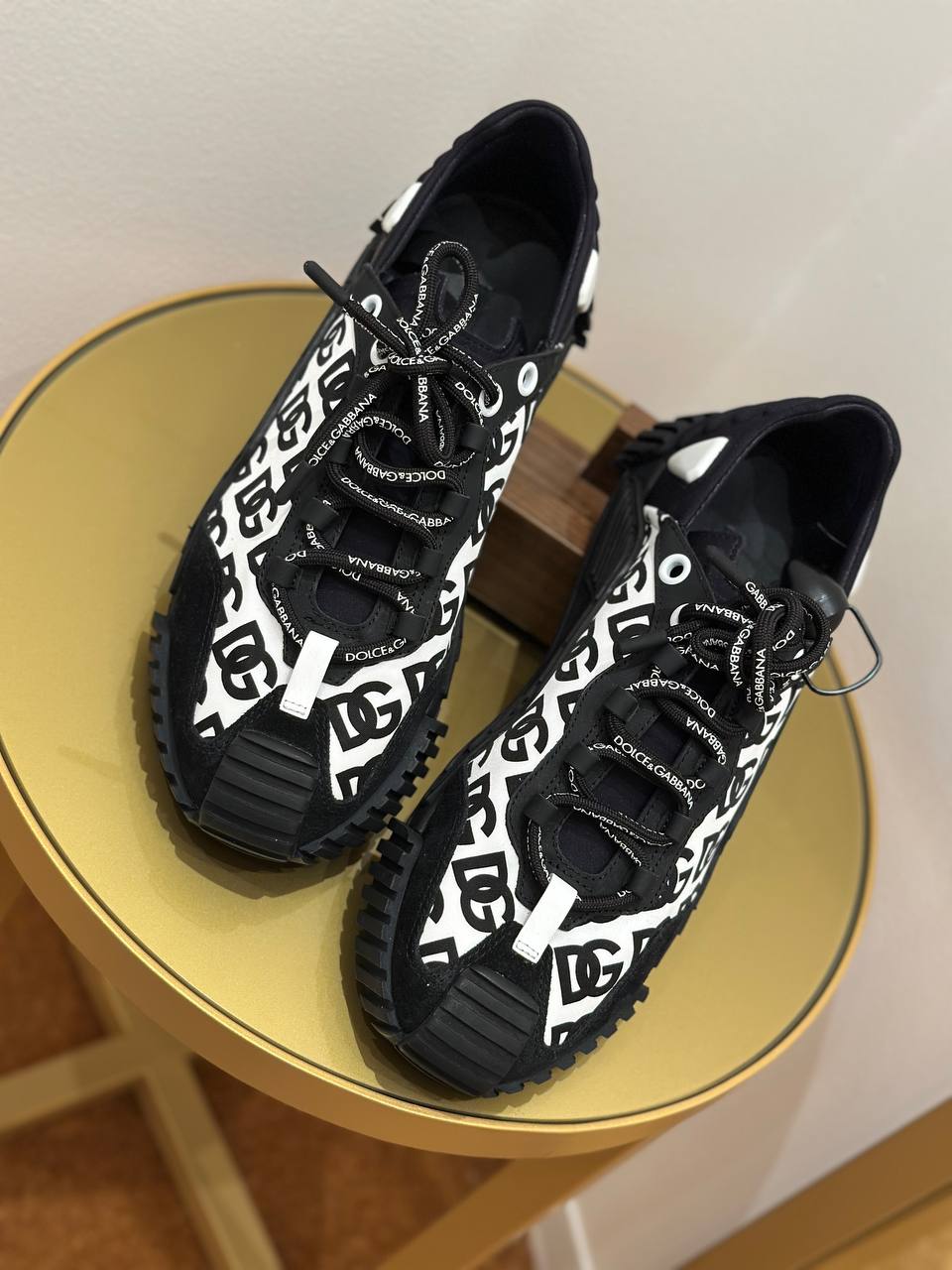 DOLCE & GABBANA OUTLETS 144544