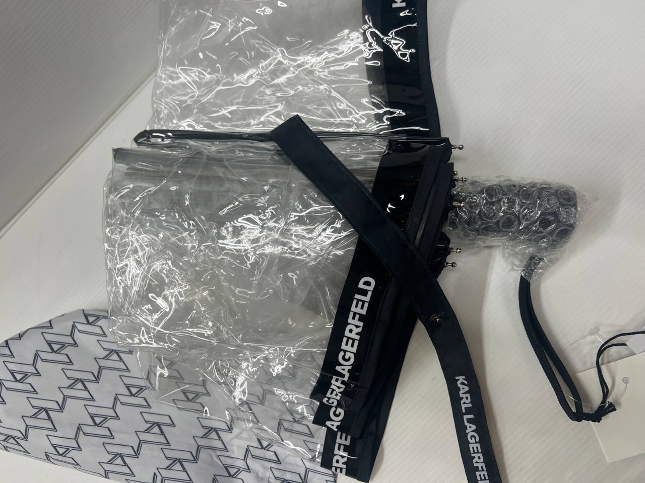 GLAMOUR BOUTIQUE 85387