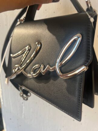 GLAMOUR BOUTIQUE 85401