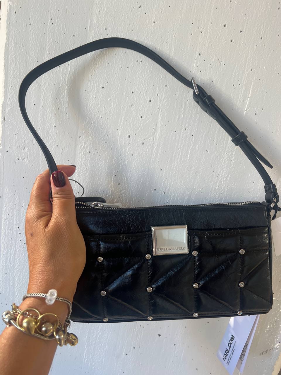 GLAMOUR BOUTIQUE 85407