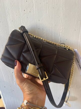 GLAMOUR BOUTIQUE 85413