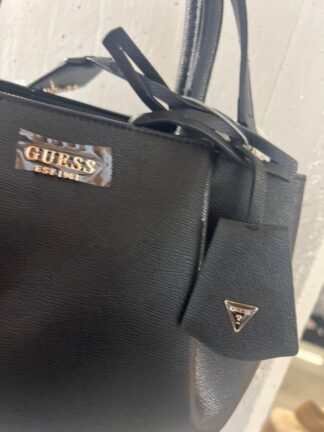 GLAMOUR BOUTIQUE 85930