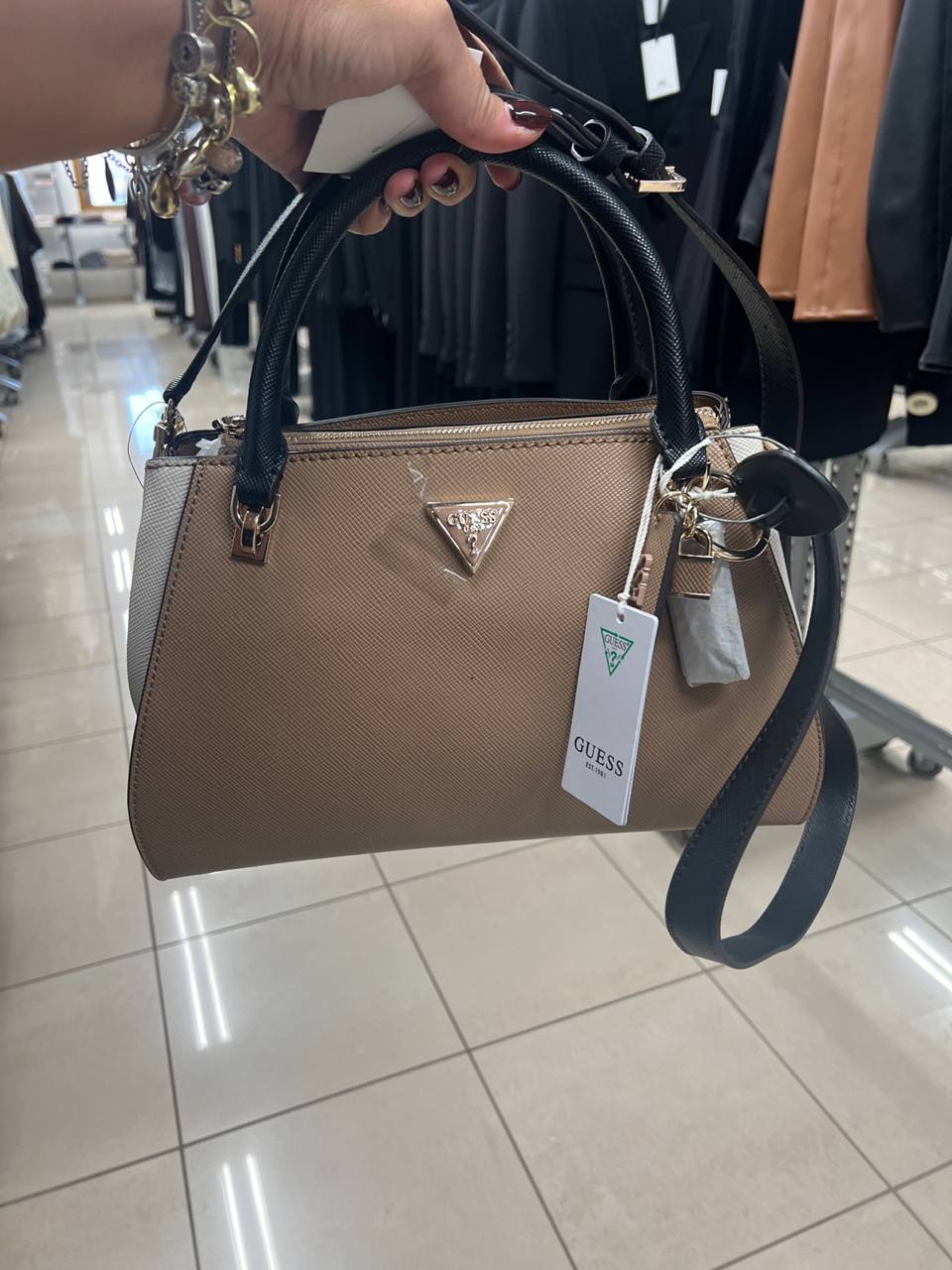 GLAMOUR BOUTIQUE 85952