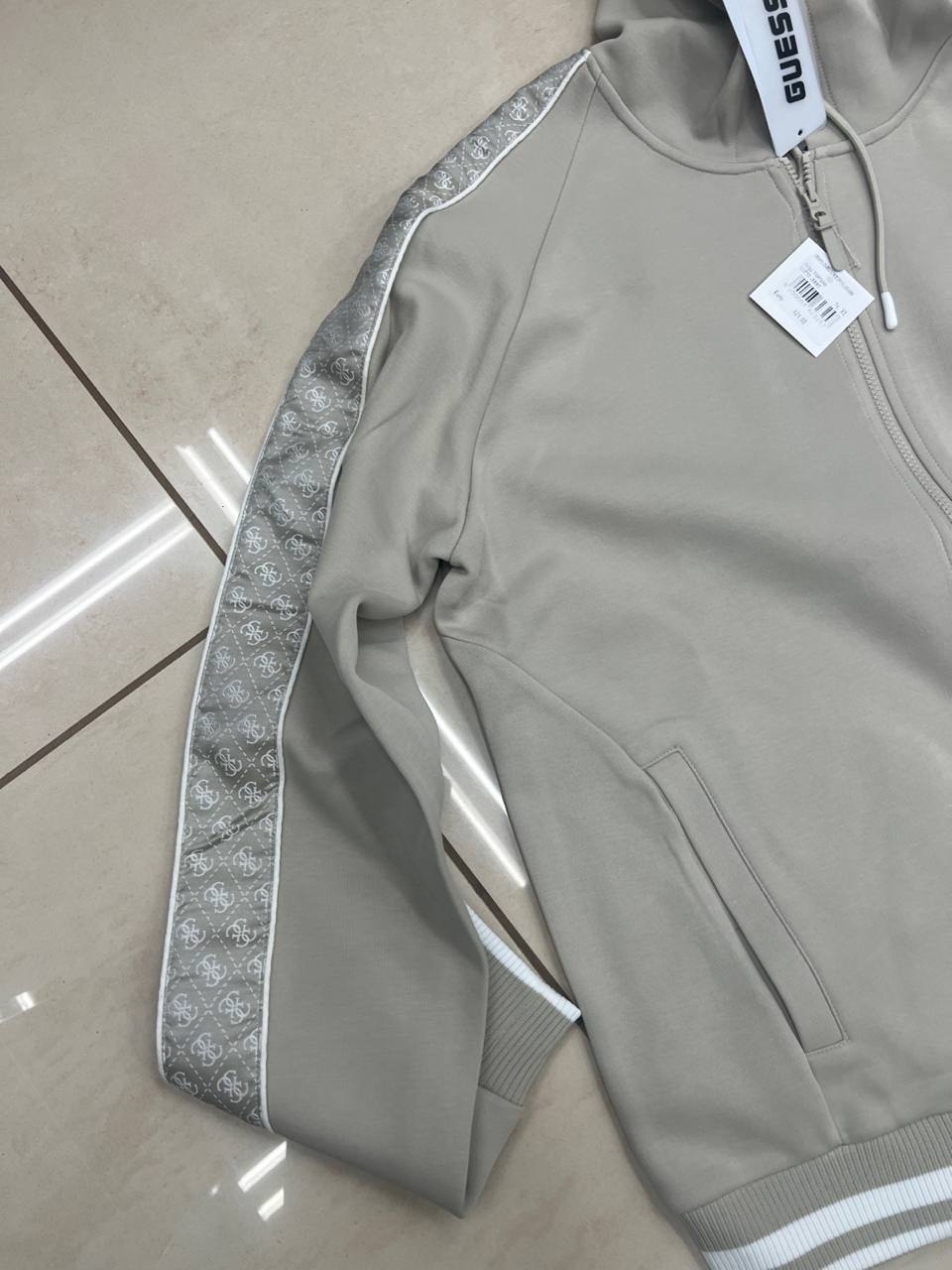 GLAMOUR BOUTIQUE 86003