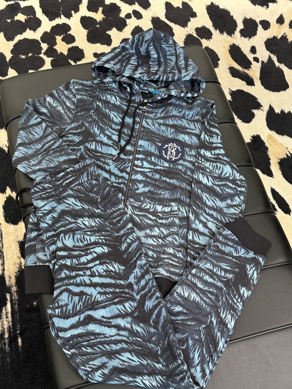 ROBERTO CAVALLI OUTLETS 9663