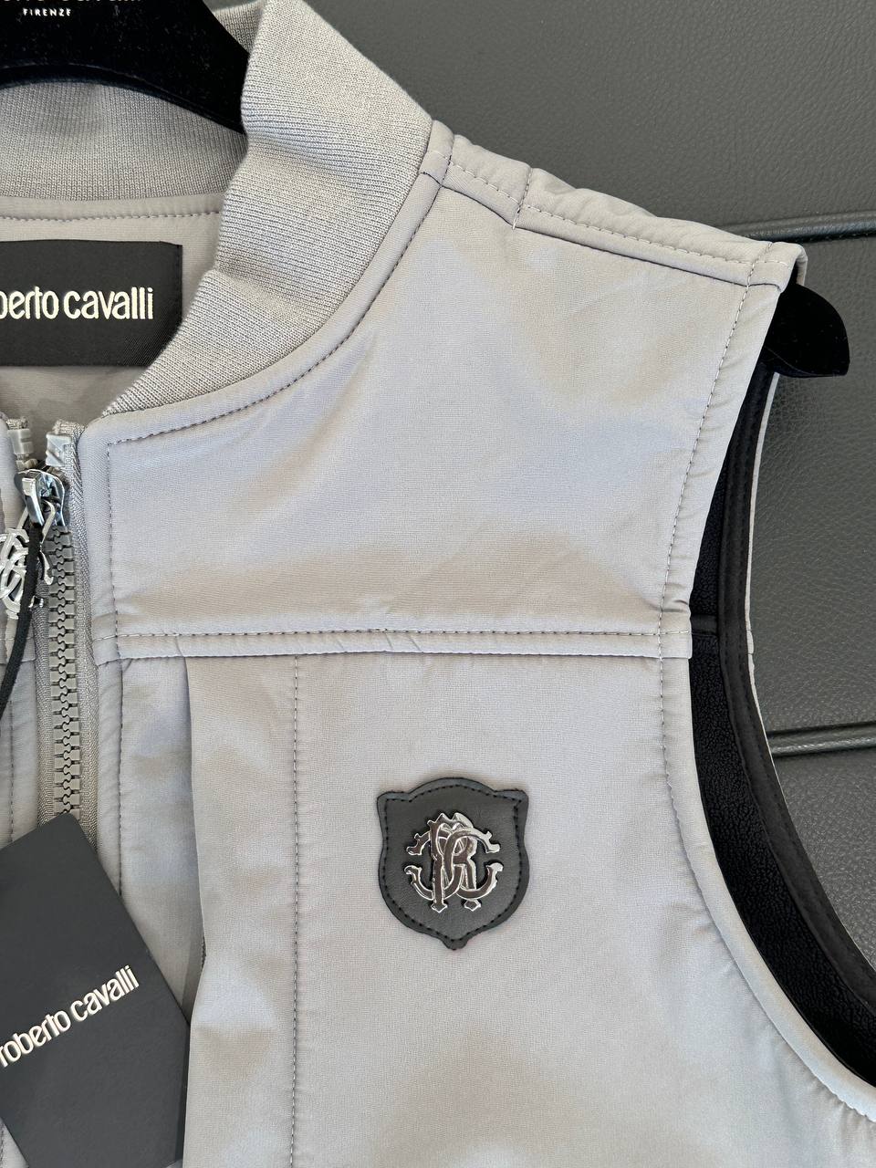 ROBERTO CAVALLI OUTLETS 9673