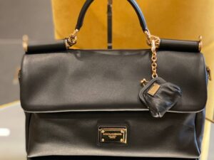 DOLCE & GABBANA OUTLETS 152143