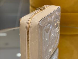 DOLCE & GABBANA OUTLETS 152175