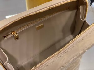 DOLCE & GABBANA OUTLETS 152178