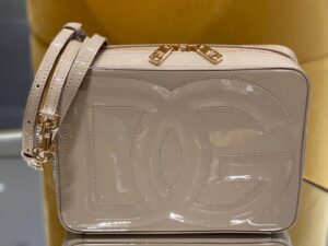 DOLCE & GABBANA OUTLETS 152179