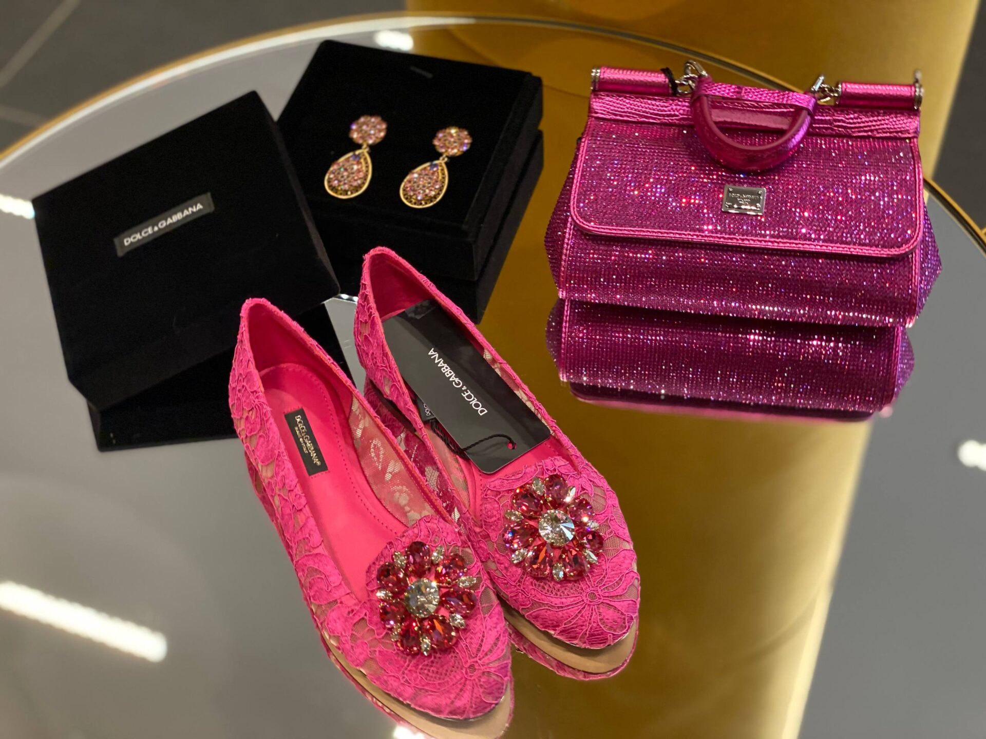 DOLCE & GABBANA OUTLETS 154395