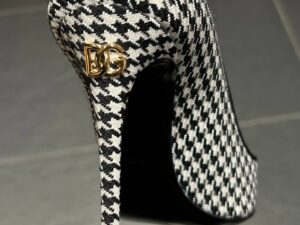 DOLCE & GABBANA OUTLETS 154447