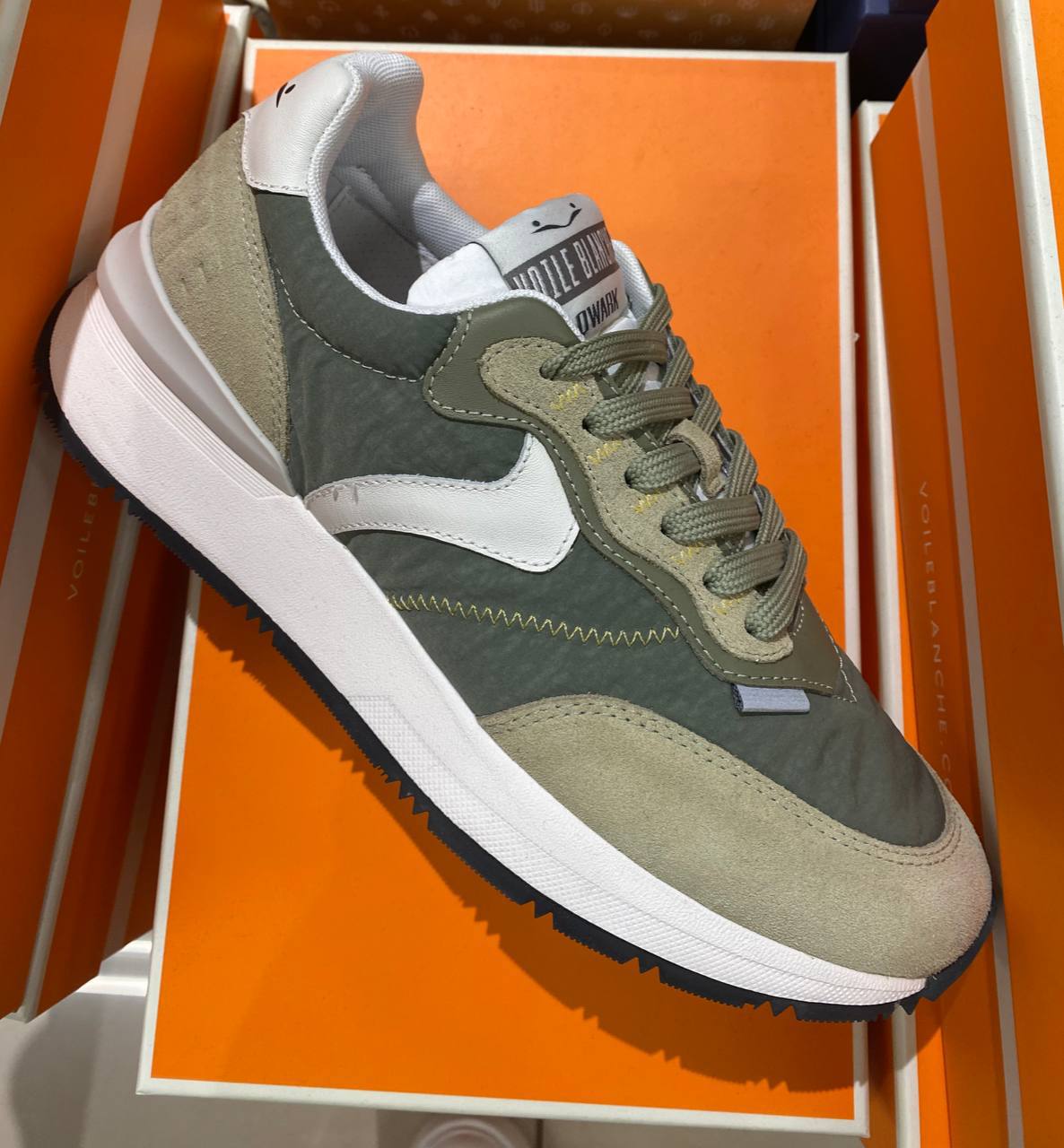 GLAMOUR BOUTIQUE 89520