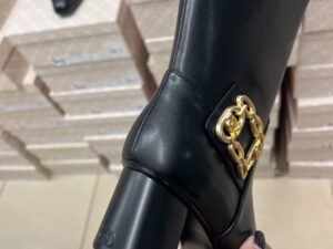 GLAMOUR BOUTIQUE 89732