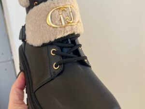 GLAMOUR BOUTIQUE 89744