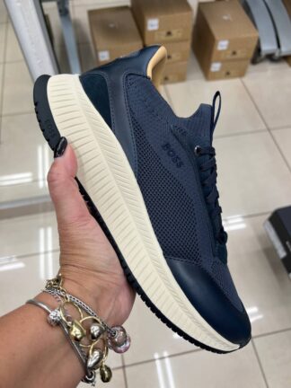 GLAMOUR BOUTIQUE 89802