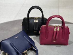 FURLA OUTLETS 44045