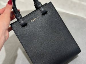 FURLA OUTLETS 44107