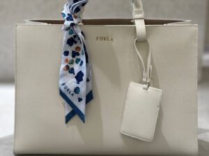FURLA OUTLETS 44118