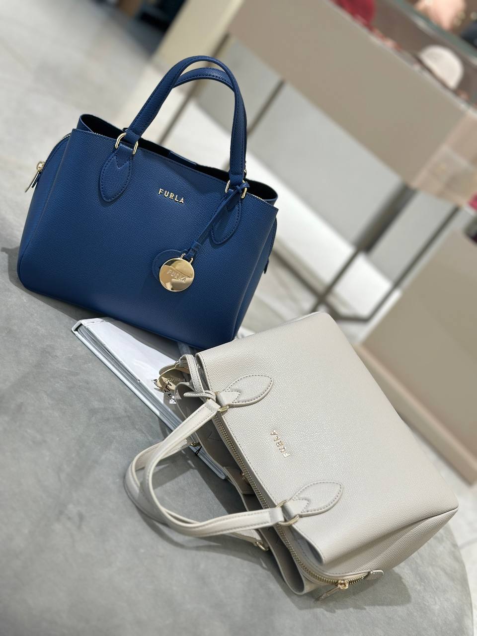 FURLA OUTLETS 44158