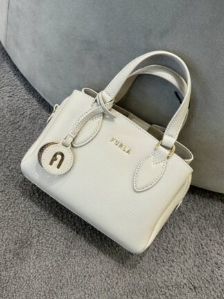 FURLA OUTLETS 44167