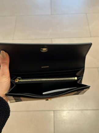 BURBERRY Outlet 6399