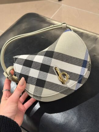 BURBERRY Outlet 6401