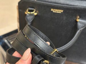 BURBERRY Outlet 6414