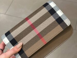 BURBERRY Outlet 6429