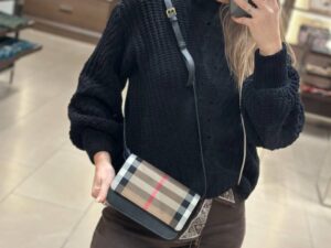 BURBERRY Outlet 6431