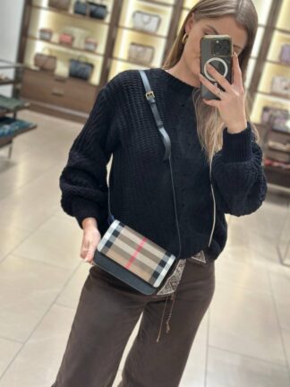 BURBERRY Outlet 6431