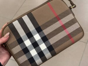 BURBERRY Outlet 6434
