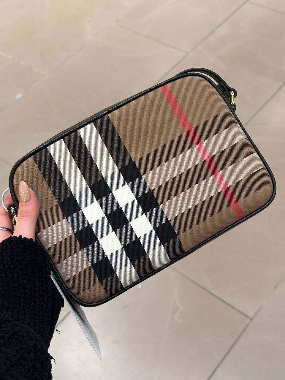 BURBERRY Outlet 6435