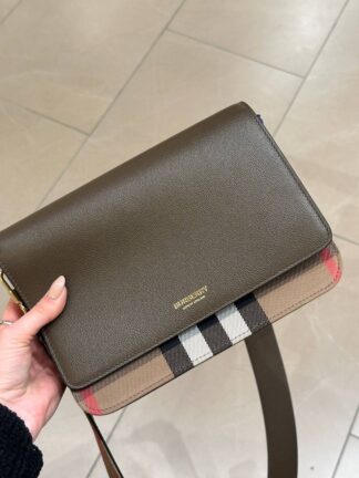 BURBERRY Outlet 6442