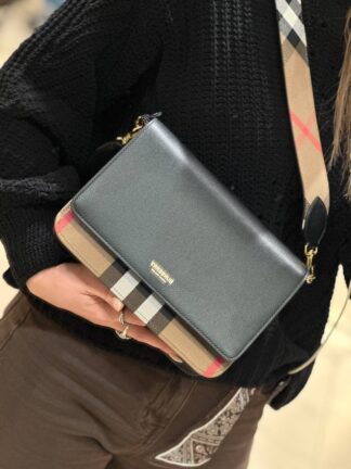 BURBERRY Outlet 6444