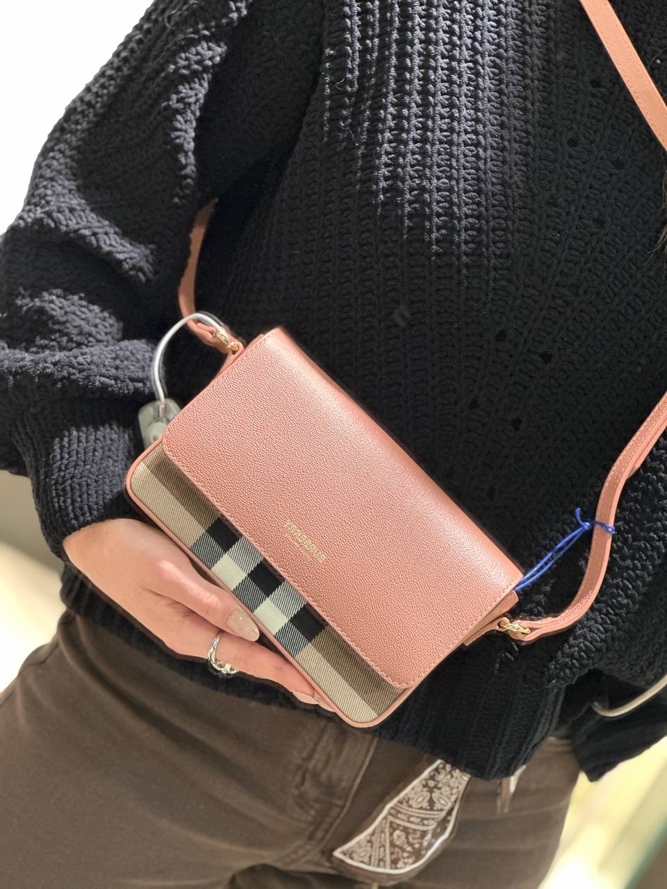 BURBERRY Outlet 6448