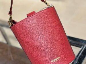 BURBERRY Outlet 6465