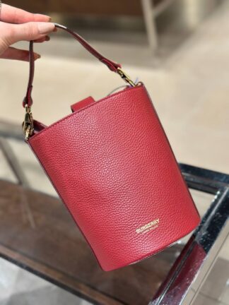 BURBERRY Outlet 6465