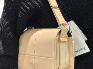 BURBERRY Outlet 6475